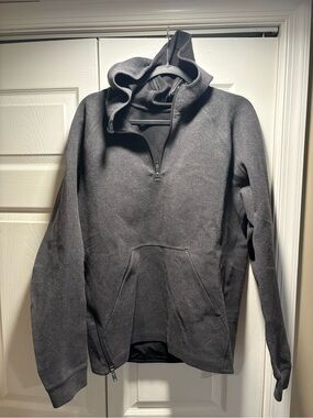 Men's Gray Half-Zip Hoodie Sweater